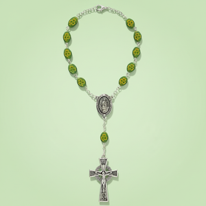 FREE Irish Shamrock Bead Auto Rosary