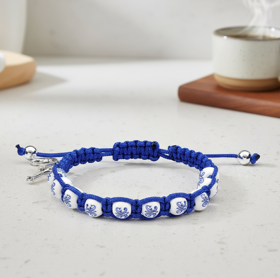 FREE Ave Maria Macrame Rosary Bracelet