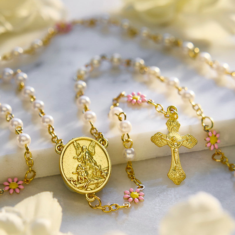 FREE Pearl Daisy Guardian Angel Rosary